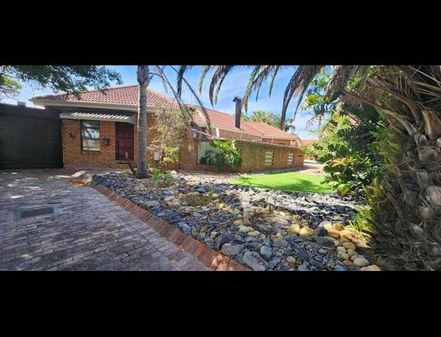 4 BEDROOM HOUSE FOR SALE IN KLEINBOSCH